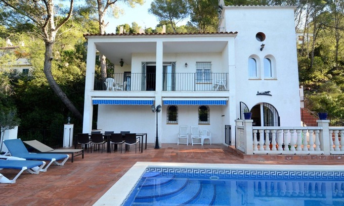 Begur Villa | Villa in Begur with Pool near Platja de Pals