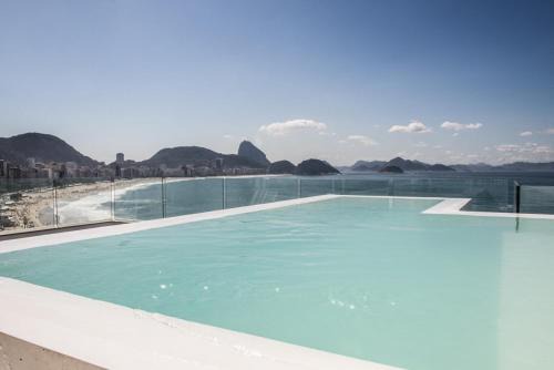 Copacabana Villa | Villa in Copacabana with stunning views over the Copacabana stripe