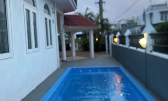Albion Villa | Villa in pereybere with 4 bedrooms and 3 bathrooms large air-conditioned living room wifi
