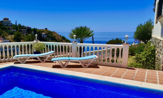 Almunecar House | Villa in private cove in Almuñécar