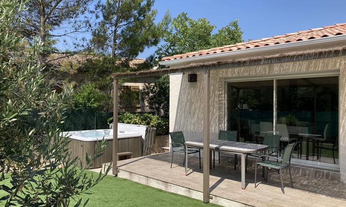 Allegre Les Fumades Villa | VILLA IN THE CÉVENNES with private SPA, close to the thermal baths