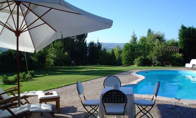 Roddi Villa | Villa in the Langhe, near the splendid city of Alba.