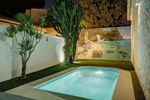 Torremolinos Villa | Villa Isabel By Seric, 15' walking to the beach