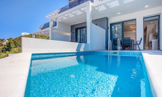 Polichrono Villa | Villa Ismini Pende in Polychrono