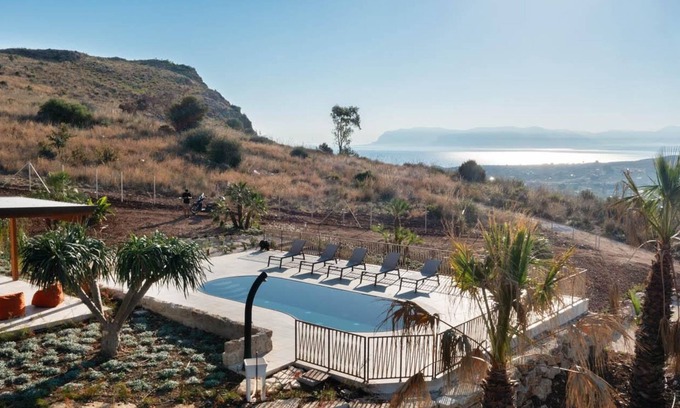 Scopello Resort | Villa Eos with pool and panoramic view