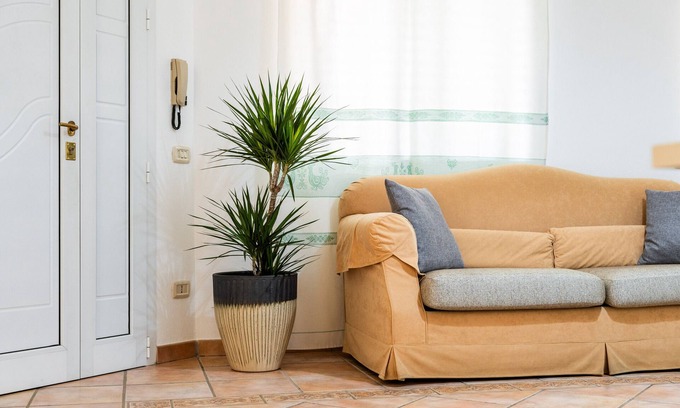 Villasimius Villa | Villa 'Ivonne's' with Private Terrace, Wi-Fi and Air Conditioning