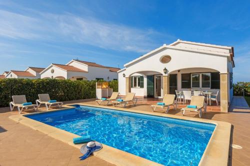 Cap d'Artrutx Villa | Villa Juana by Villa Plus