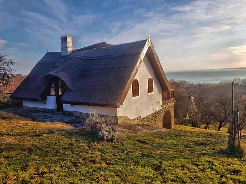 Tihany House | Villa Kőrózsa Vendégház Tihany