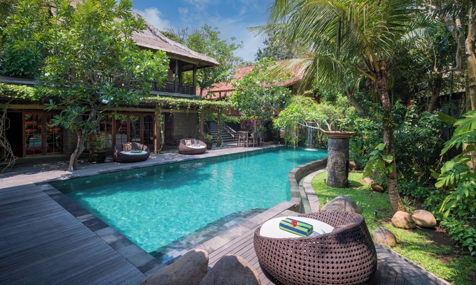 Bukit Villa | Villa Kapungkur | Luxury Joglo 5BR w Private Pool