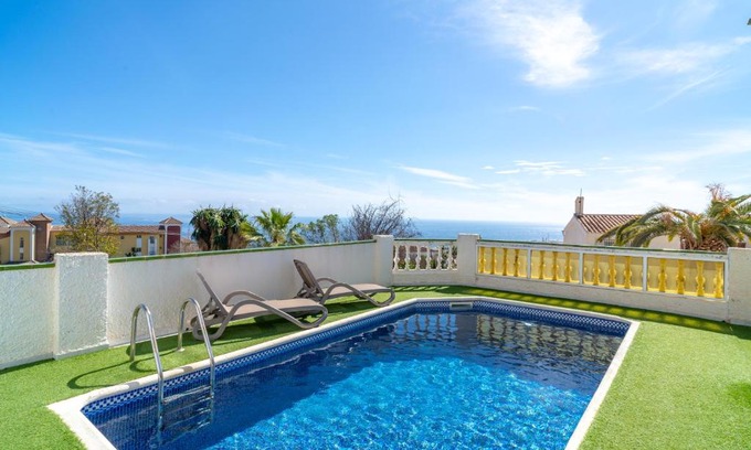 Nerja Villa | Villa Kenny Private Pool Casasol