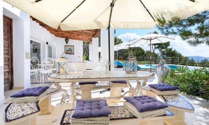 Sant Jordi de Ses Salines Villa | Villa La Casa Romero, in the heart of Ibiza's golden mile