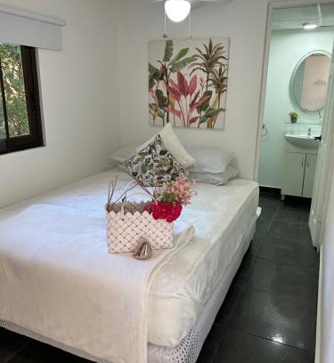 Sora House | Villa La Fortuna Apartment with Loft in Altos del Maria