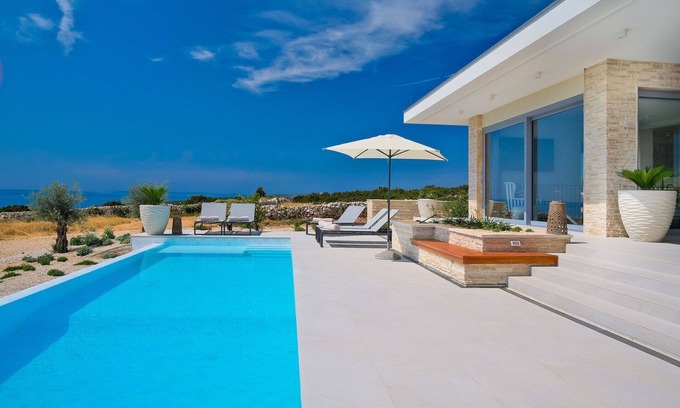 Novalja Villa | Villa La Isla with Pool II