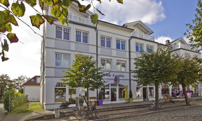 Binz Apartment | Villa Laetitia FeWo 16 - strandnah, Balkon