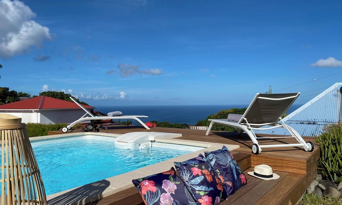 Gourbeyre Villa | Villa Le Nid des Colibris 4 stars with its 180° sea view over the Caribbean