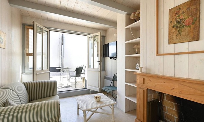 Les Portes-en-Re House | Villa Les Portes-en-Ré, 1 bedroom, 2 persons