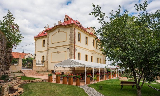 Jicin Hotel | Villa Libosad