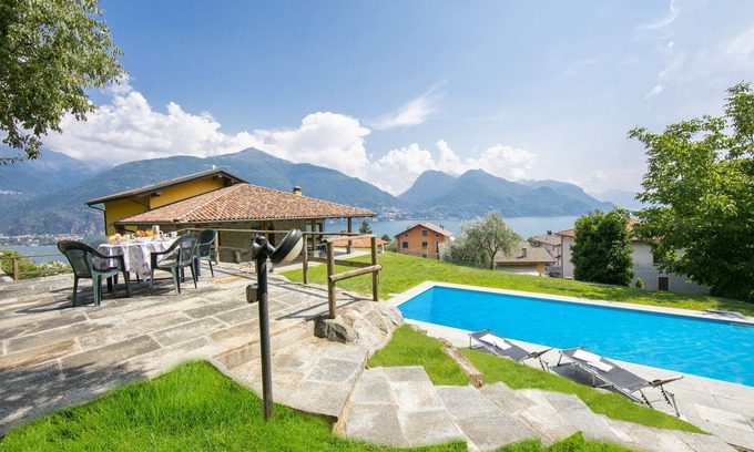 Santa Maria - Rezzonico Villa | Villa Louise, San Siro, Italy