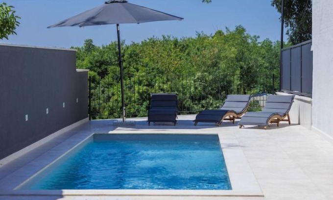 Tinjan House | Villa Luca by Interhome