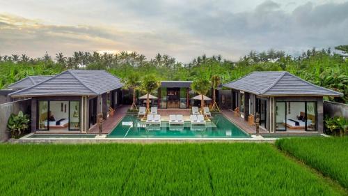 Pengosekan Villa | Villa Luna Lotus by BaliSuperHost