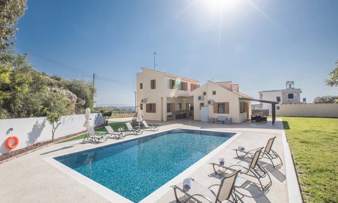 Cape Greko Villa | Villa Luna, Stunning 6BDR Villa with Private Pool, On The Outskirts of Protaras