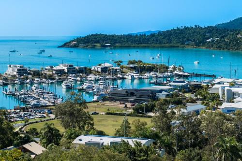 Airlie Beach Apartment | Villa Luxe On Airlie