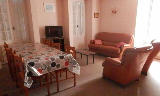 Mezieres-en-Brenne Villa | Villa Mézières-en-Brenne, 3 bedrooms, 7 persons