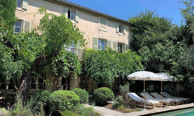 Maillane Villa | Villa Maillane, 18th century residence completely renovated