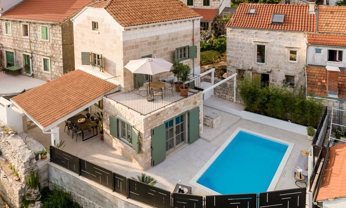 Zrnovo Villa | Villa Mara Casa Rustica ZadarVillas