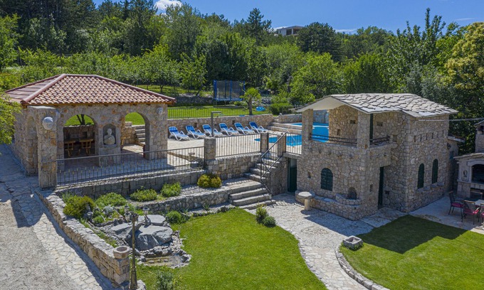 Grubine Villa | Villa Marchelina Grubine - Beautiful stone villa with 2 pools