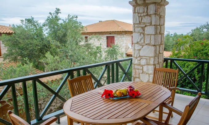 Akrotiri Villa | Villa Marina of Jootiq Villas. Combine traditional stone built concept with supreme comfort!