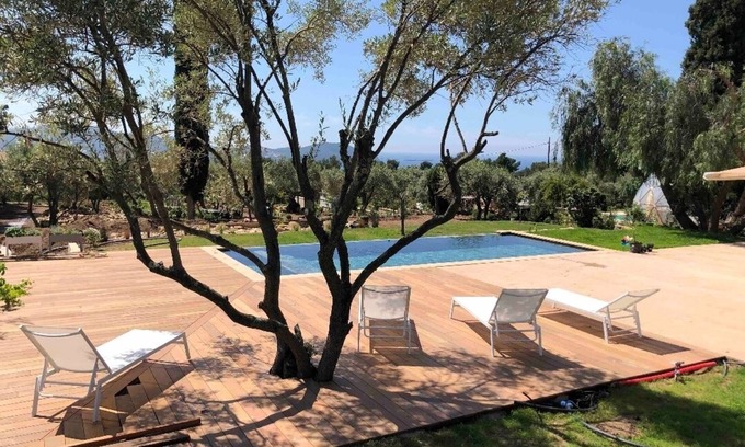 La Cadiere-d'Azur House | Villa MASA in a quiet area, hill view and sea view