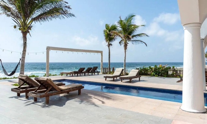 Akumal Villa | Villa Mia - Beautiful Paradise - BeachFront - Chefs Services