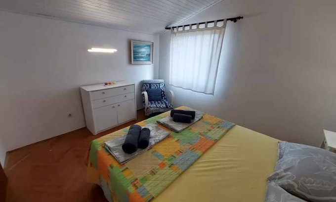 Kornic Villa | Villa mit Pool und Grill