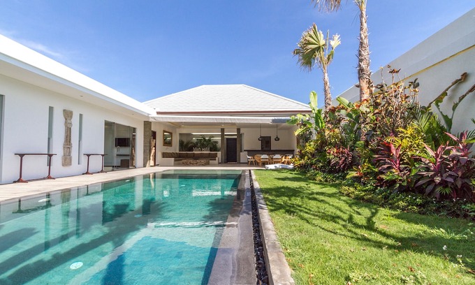 Laksmana Hotel | Villa Nala