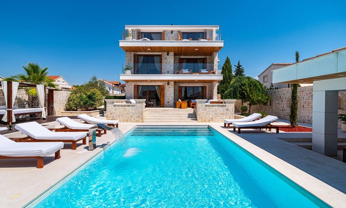 Kakma Villa | Villa Nena with heated pool, jacuzzi and sauna