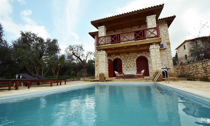 Akrotiri Villa | Villa Nephele of Jootiq Villas. Combine traditional stone built concept with supreme comfort!