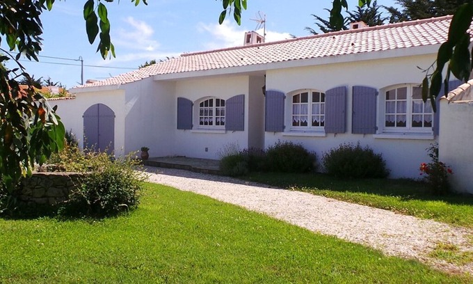 Noirmoutier-en-l'Ile House | Villa Noirmoutier-en-l'Île, 3 bedrooms, 8 persons
