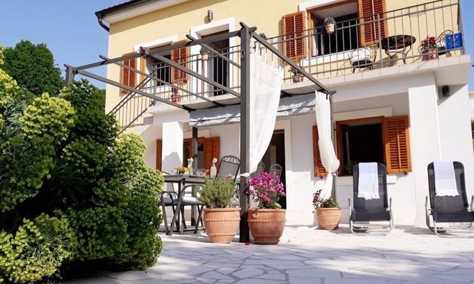 Novi Vinodolski Villa | Villa Novi Dvori - Luxury that you can afford, rent the entire villa