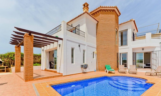 Oasis del Capistrano Villa | Villa Oasis Summary: