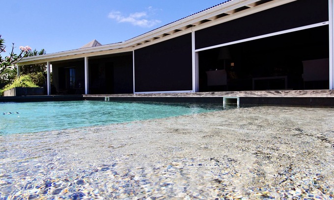Vitet Villa | Villa Okonjima, Vue Imprenable sur L'ocean, Piscine 8x4 Hauteurs de Devet