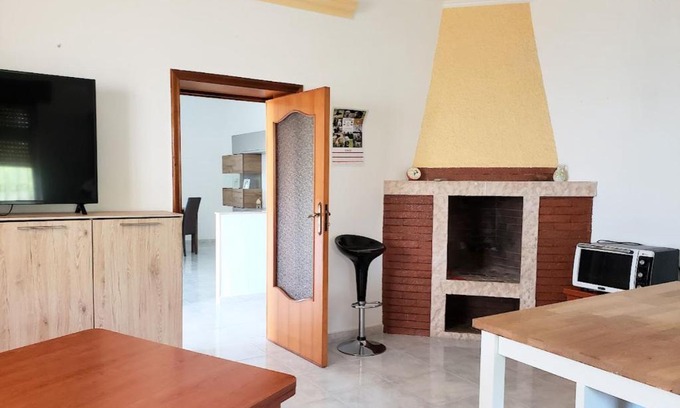Monte Sant'Angelo Villa | Villa Orchidea