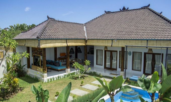 Seminyak Villa | Villa Orked 2, An Oasis in bustling Jalan Mertanadi