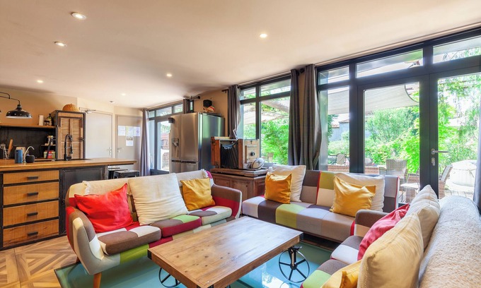 La Ciotat Villa | Villa "Osez Adélaïde" with Private Indoor Pool