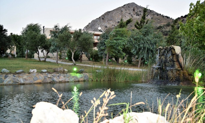 Agios Vasileios Cottage | Villa Ostria, Lefkogia Cottage on a 20.000 sq.m.farm! Only 1 km from the beach.