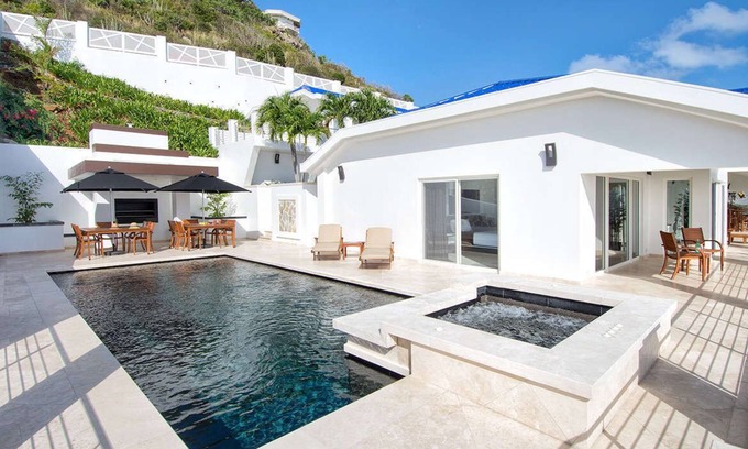 Oyster Pond Villa | Villa Paradiso (4/6 Rooms)