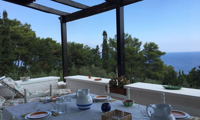 Marina di Marittima Villa | Villa 'Panoramica A Castro' with Sea View, Wi-Fi and Air Conditioning
