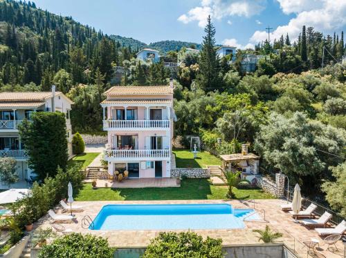 Agios Nikitas Villa | VILLA PANOREA