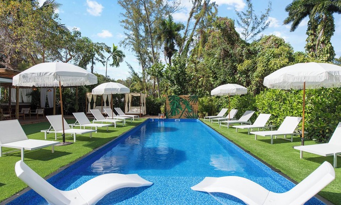 Pinewood Villa | Villa Paraiso: 10 BR Private Mini Resort in Central Miami w/pool, sauna & more