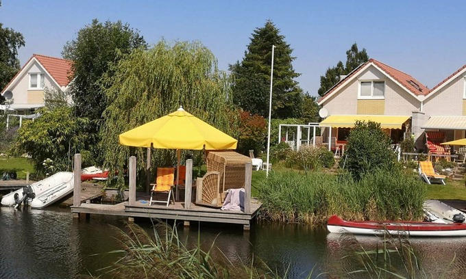 Makkum House | Villa Parasol Makkum